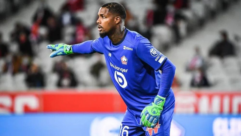  斯特拉斯堡主场爆冷，击败领头羊巴黎圣日耳曼  