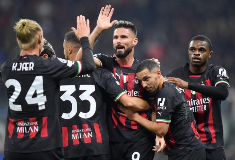  摩纳哥队长续约争议，球迷发起抗议  